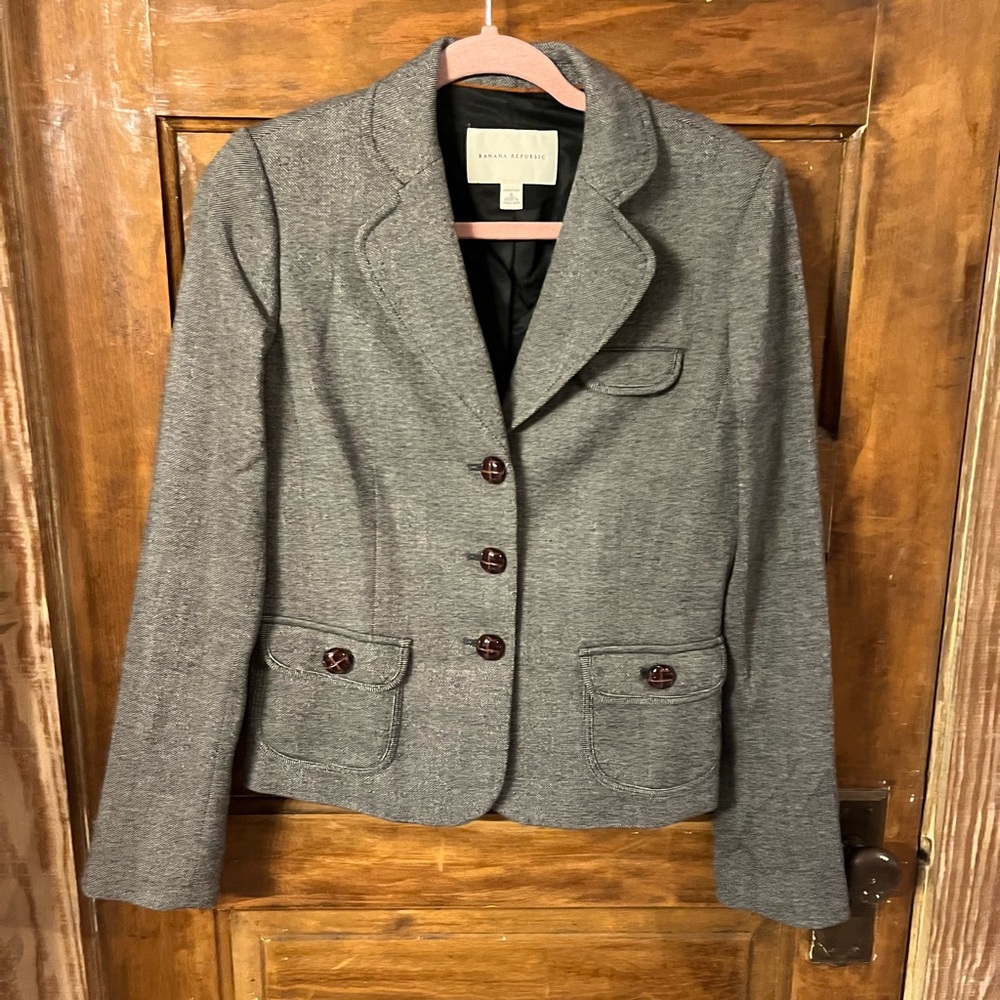 Banana Republic blazer - size 6